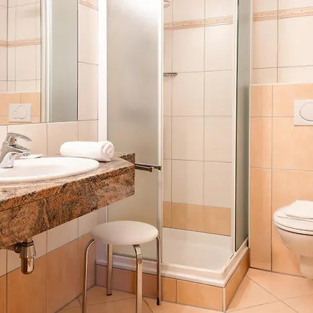 Schlosshotel Seewirt Turracher Hoehe