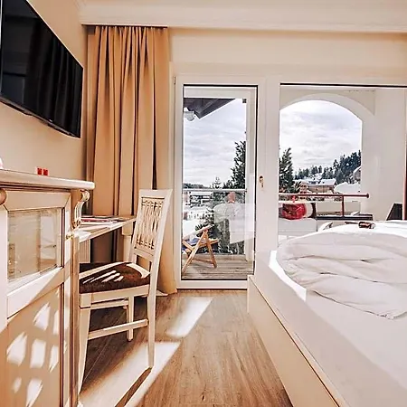 Seewirt Hotel 4*